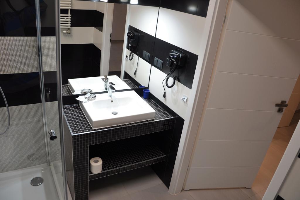 זיילונה גאורה Apartamenty Krawiecka מראה חיצוני תמונה